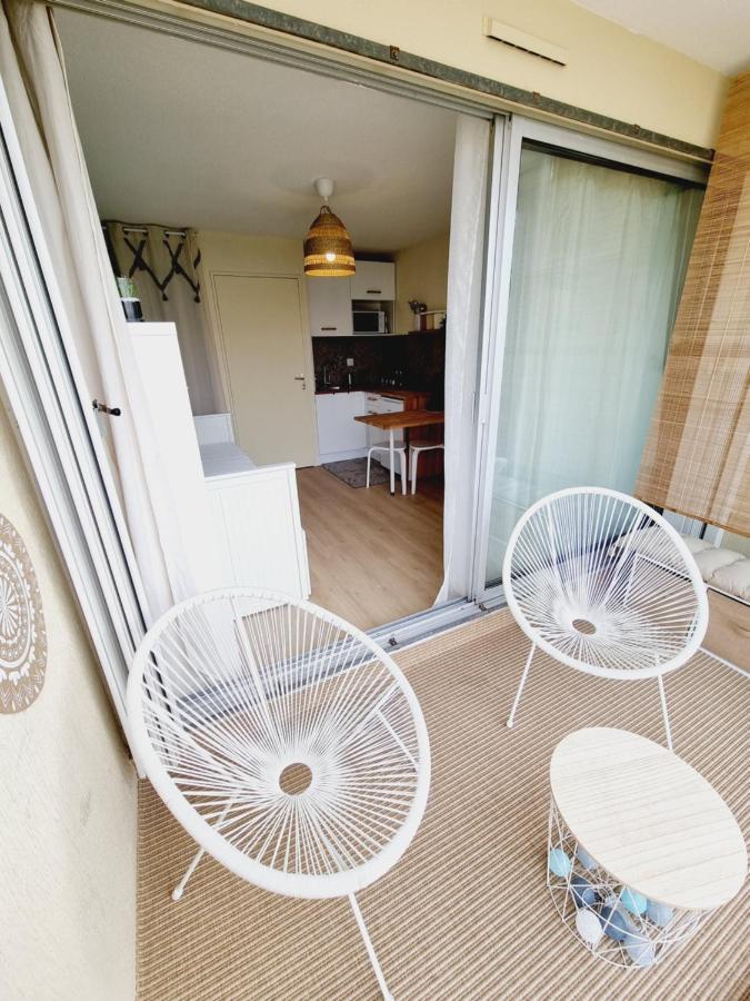 Studio Cabine Refait A Neuf A 3 Minutes A Pied De La Plage Apartment Le Grau-du-Roi Luaran gambar