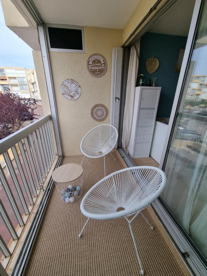Studio Cabine Refait A Neuf A 3 Minutes A Pied De La Plage Apartment Le Grau-du-Roi Luaran gambar