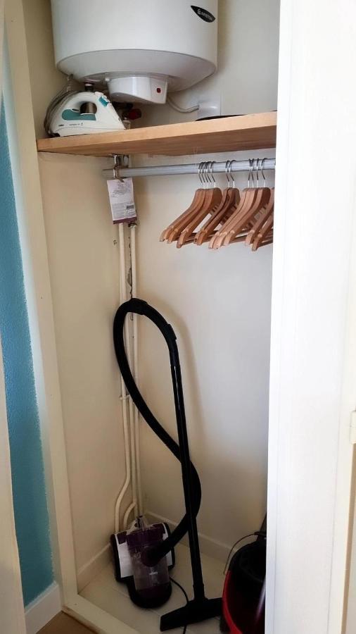 Studio Cabine Refait A Neuf A 3 Minutes A Pied De La Plage Apartment Le Grau-du-Roi Luaran gambar