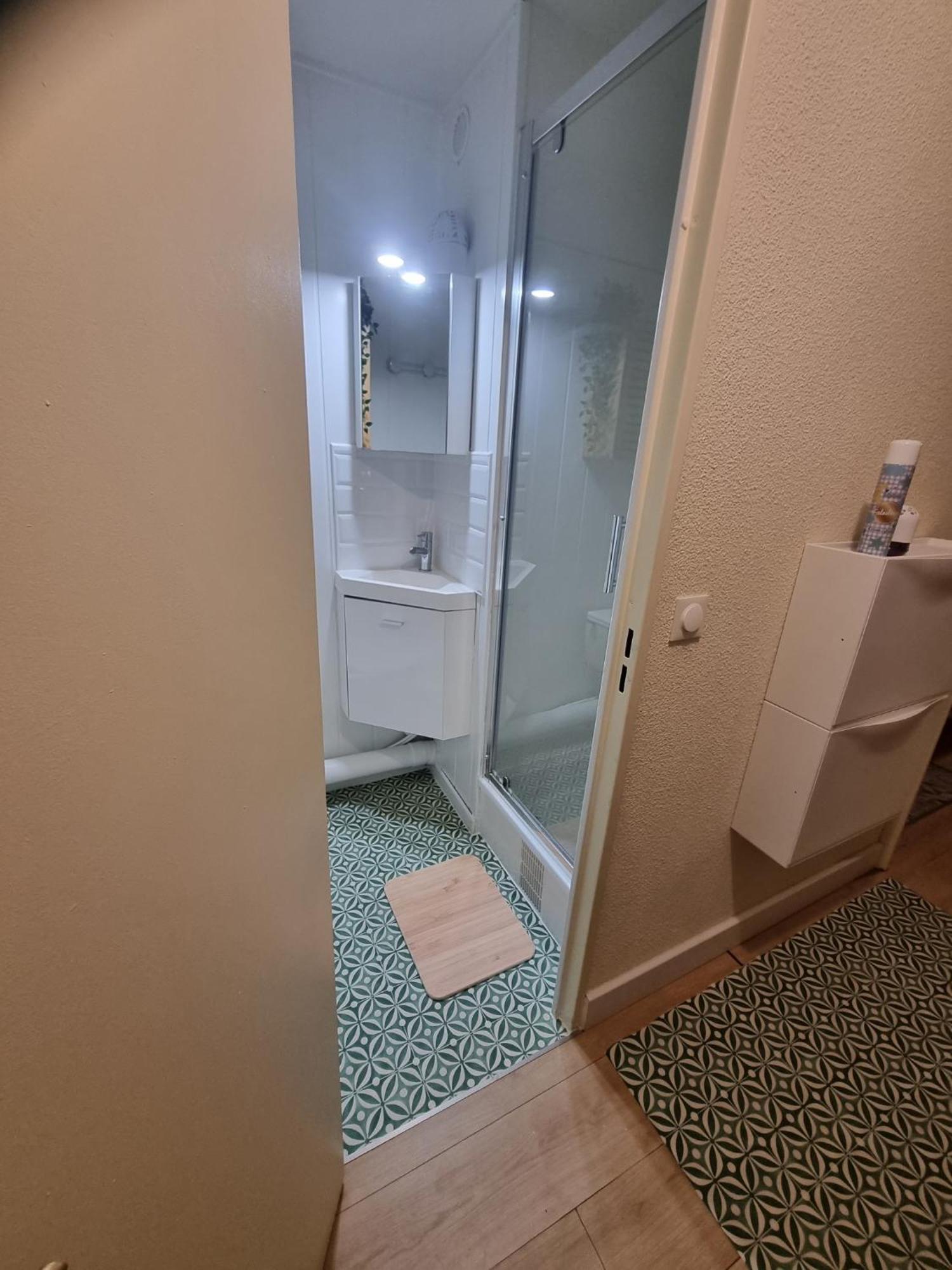 Studio Cabine Refait A Neuf A 3 Minutes A Pied De La Plage Apartment Le Grau-du-Roi Luaran gambar